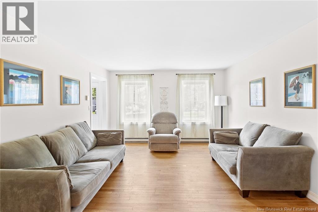 38 Carrington Lane - Image 7