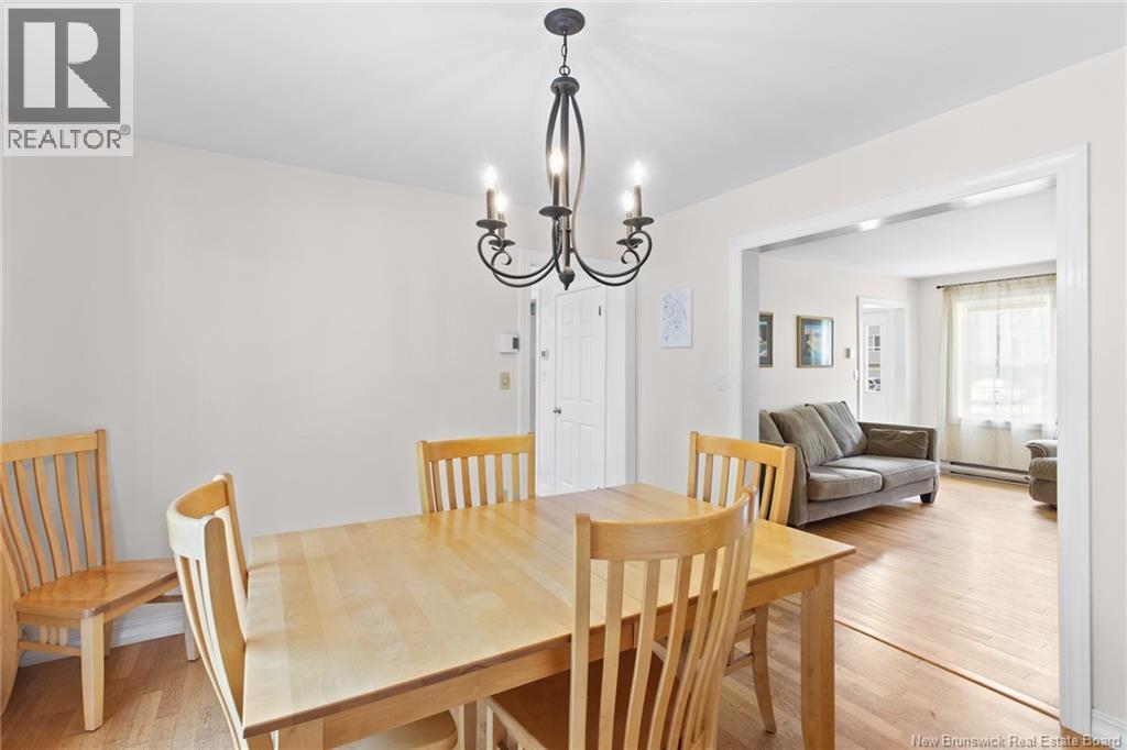 38 Carrington Lane - Image 9