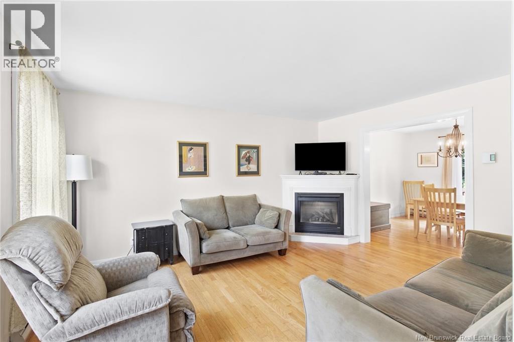 38 Carrington Lane - Image 5