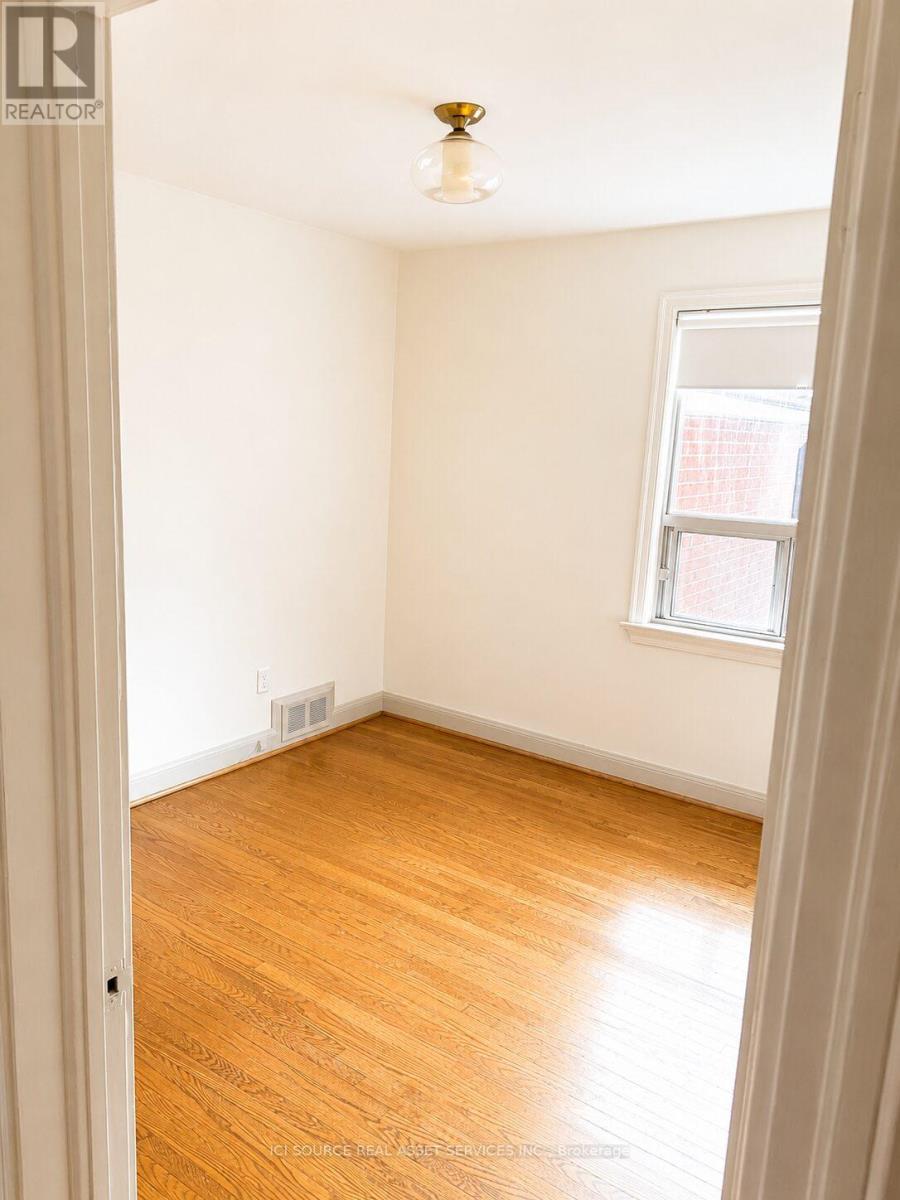100 BALLACAINE DRIVE - 13
