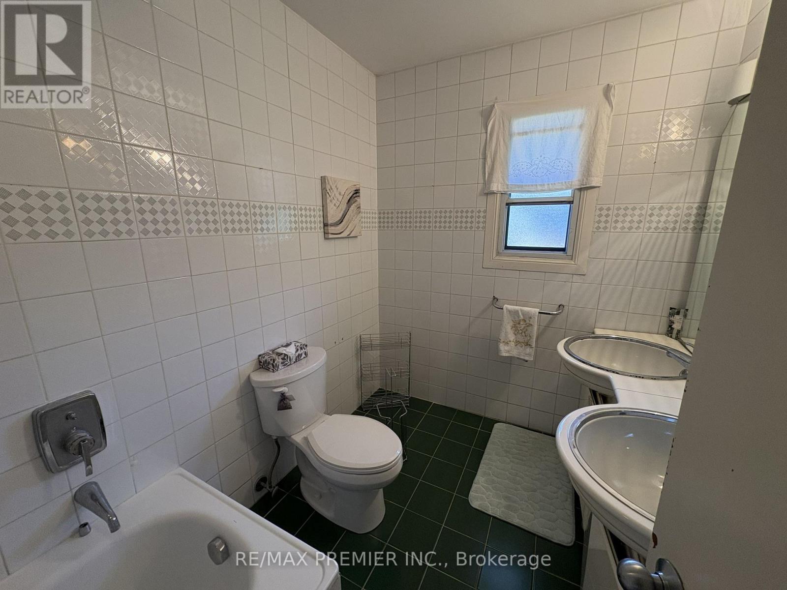 2979 WESTON ROAD - 16