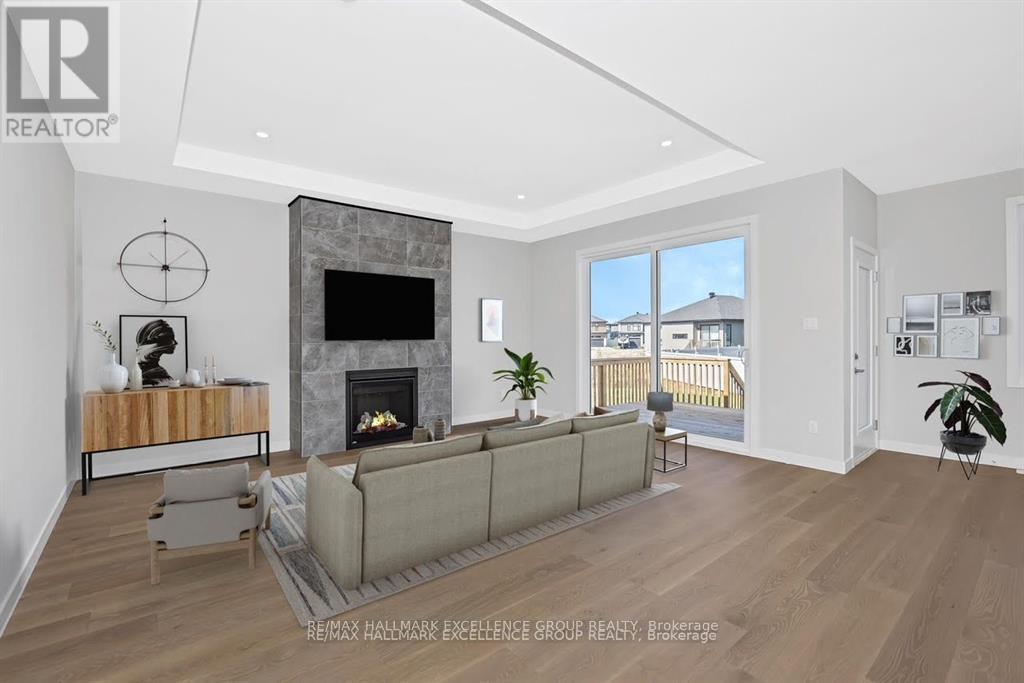 1345 DIAMOND STREET - 17