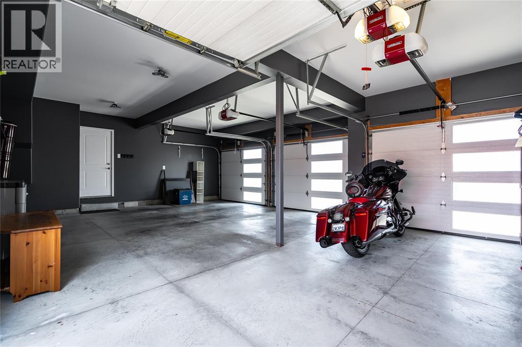 64 Valencia DRIVE - 35