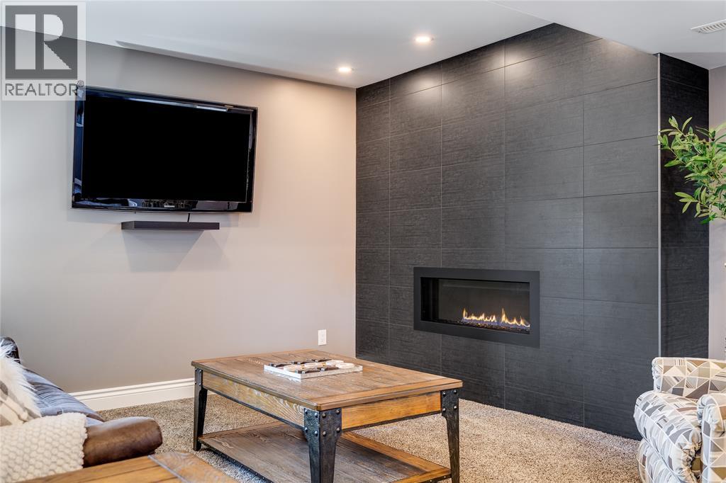 64 Valencia DRIVE - 27