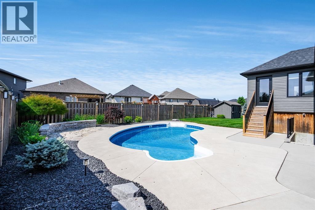 64 Valencia DRIVE - 37