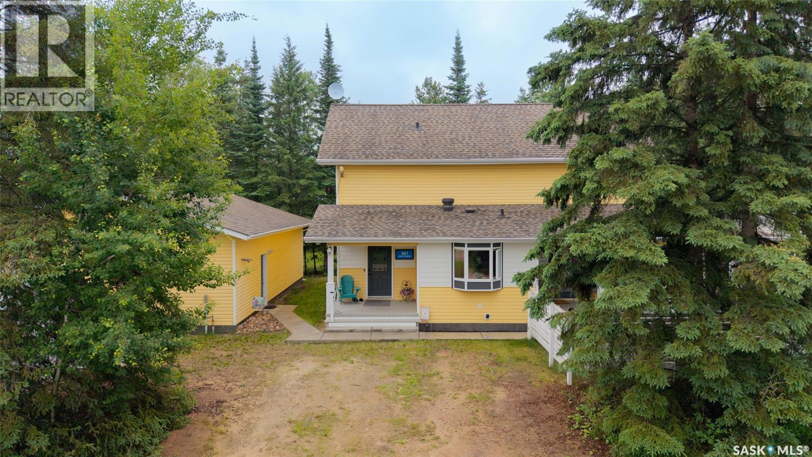 301 Christel CRESCENT — photo 49