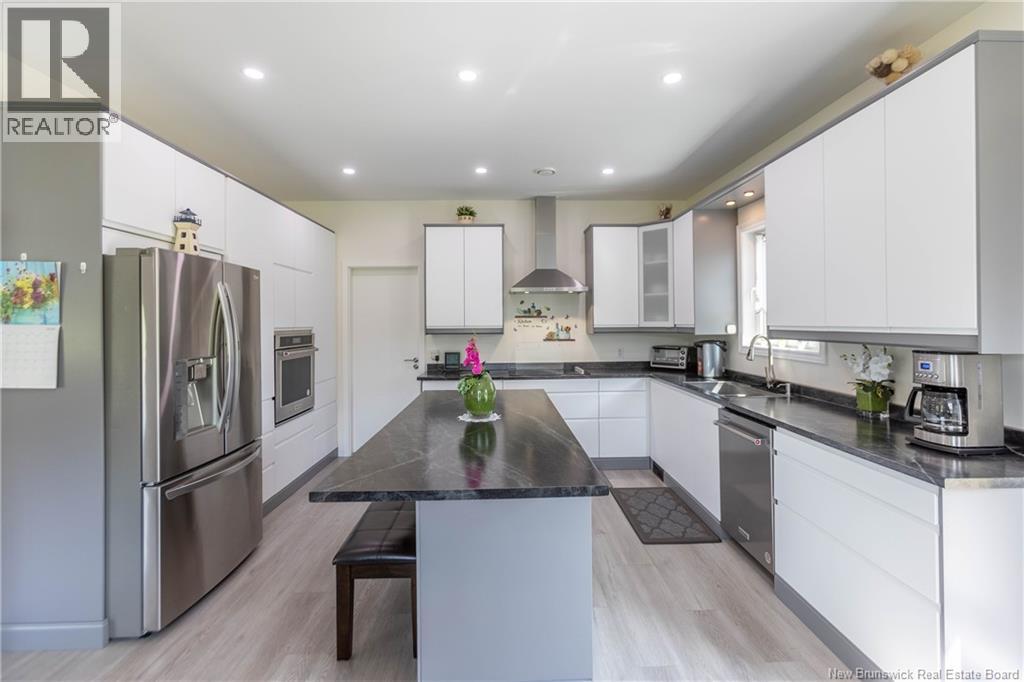 286 Mount View Road - 14