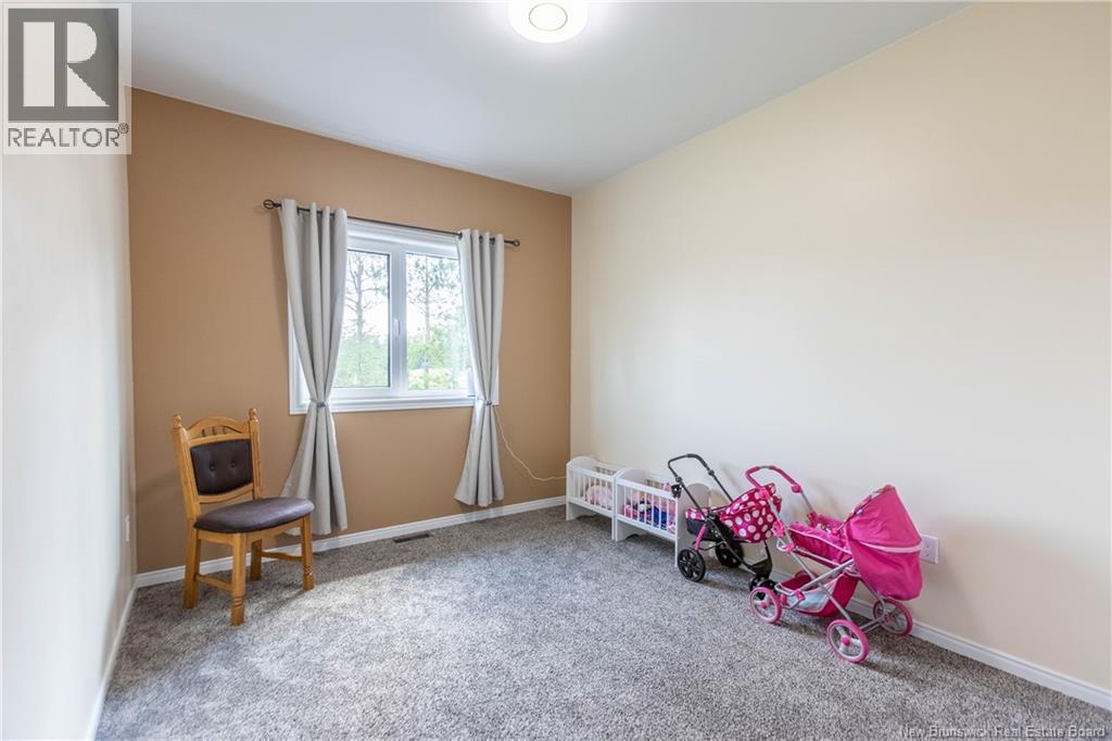 286 Mount View Road - 34