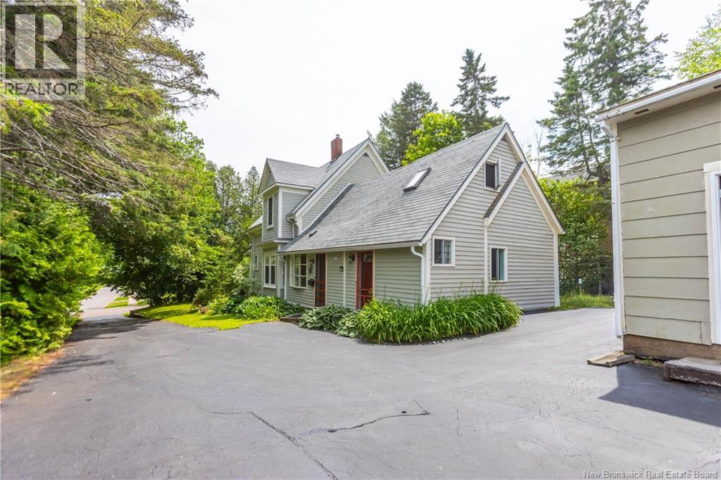 51 Salem Street - 2