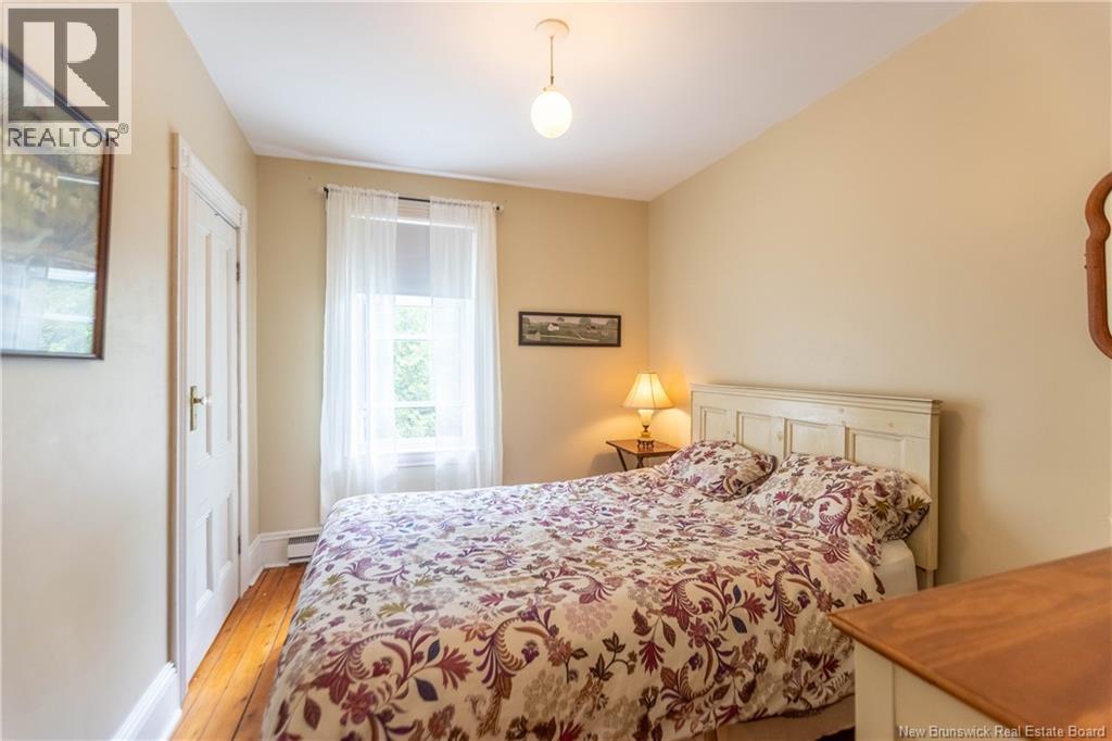 51 Salem Street - 25