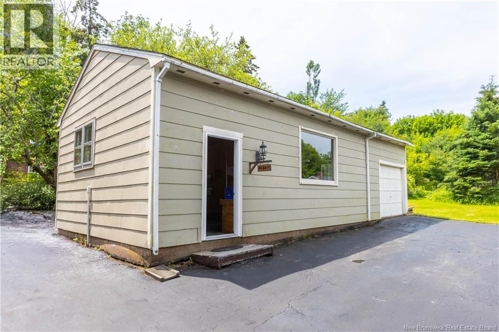 51 Salem Street - 47