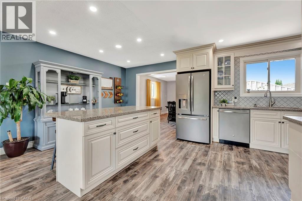 192 MYERS Road - 7