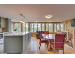Living room - 126-129 Ch. Richard, Bouchette, QC J0X1E0 Photo 7