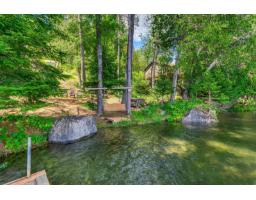 126-129 Ch. Richard, Bouchette, QC J0X1E0 Photo 51