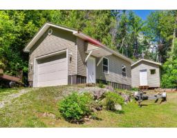 126-129 Ch. Richard, Bouchette, QC J0X1E0 Photo 22