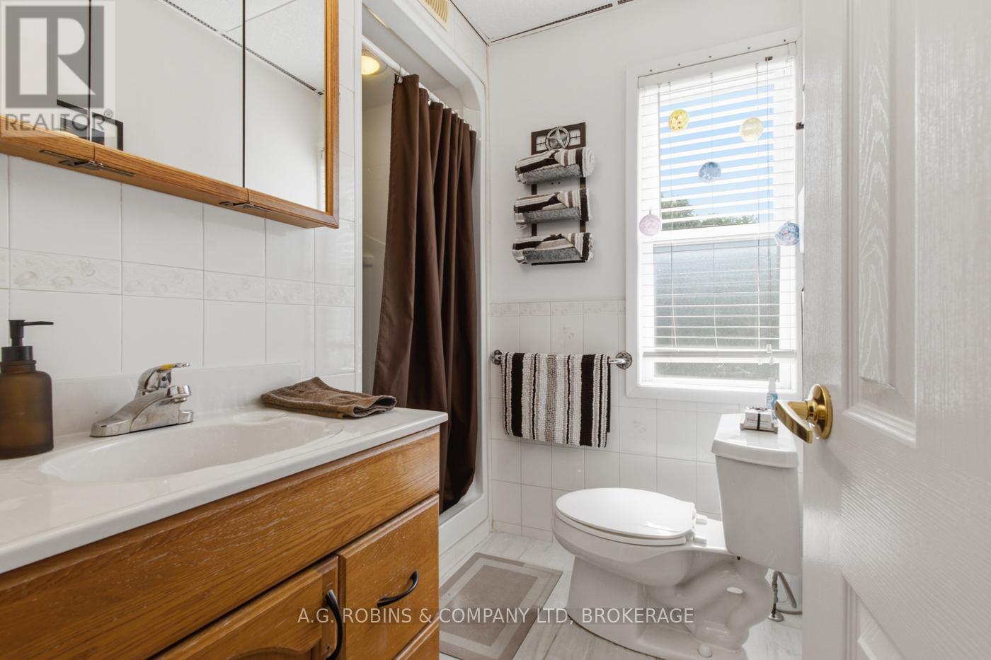 4 CLIFFORD AVENUE - Image 19