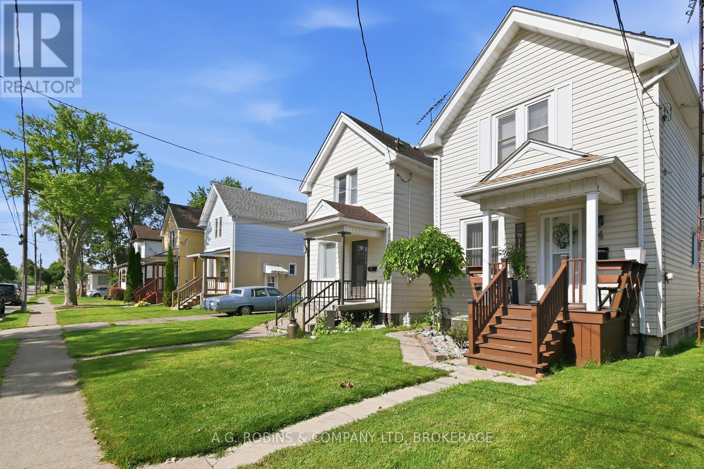 4 CLIFFORD AVENUE - Image 2