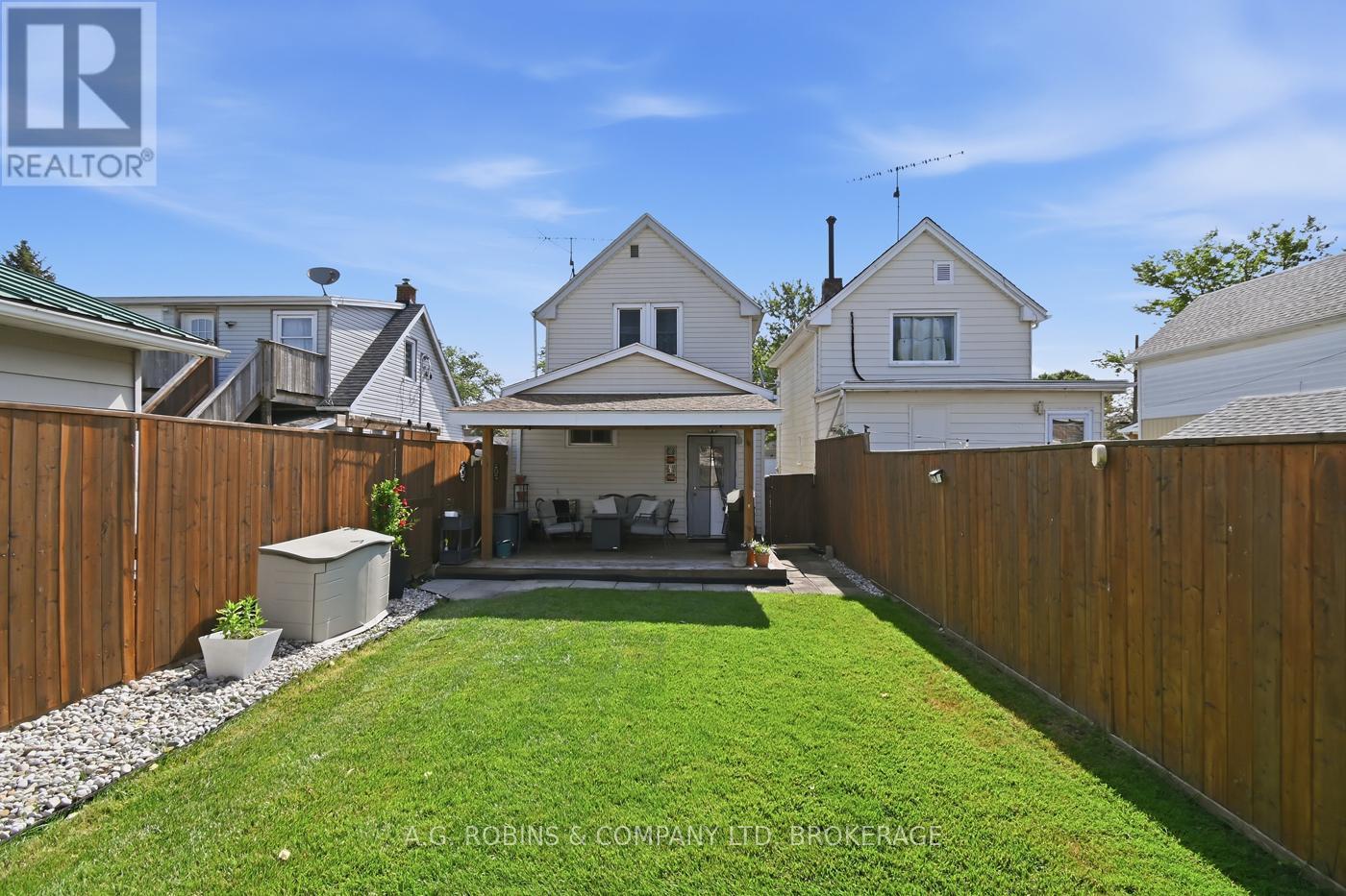 4 CLIFFORD AVENUE - Image 30