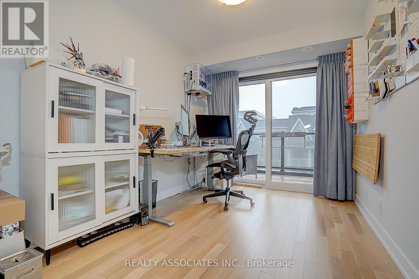 4 GILBERT WRIGHT AVENUE - 19