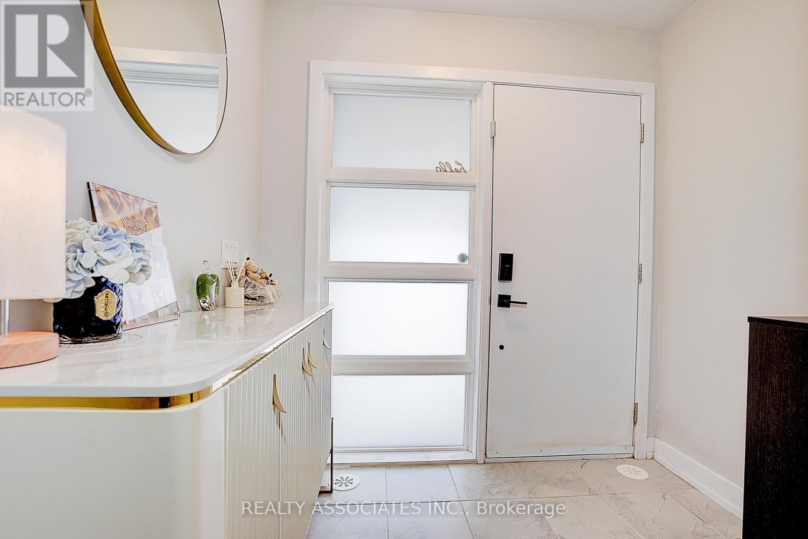 4 GILBERT WRIGHT AVENUE - 2