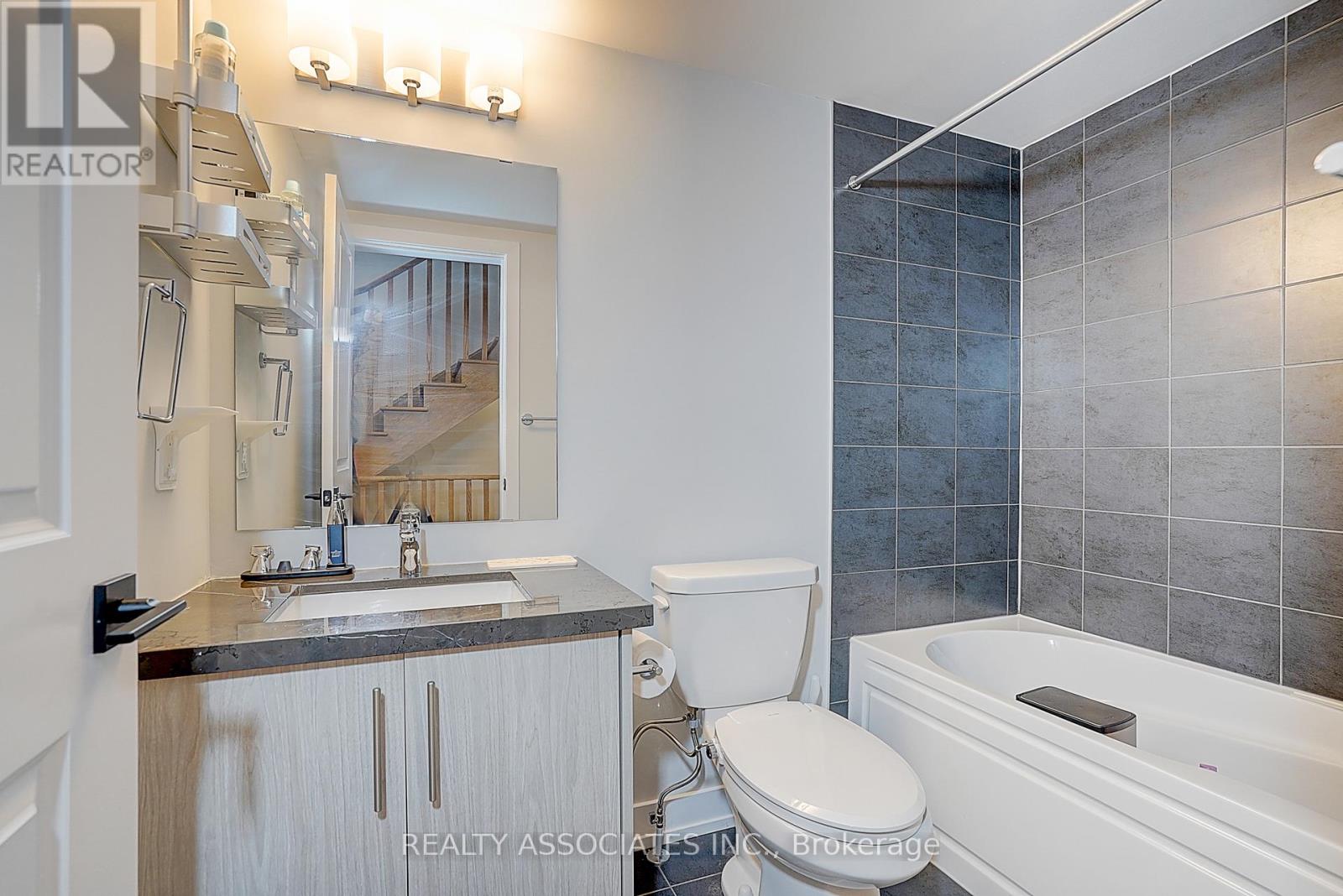 4 GILBERT WRIGHT AVENUE - 21
