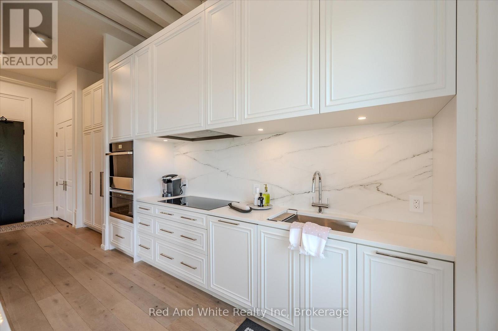 #308 19 GUELPH AVENUE - 11