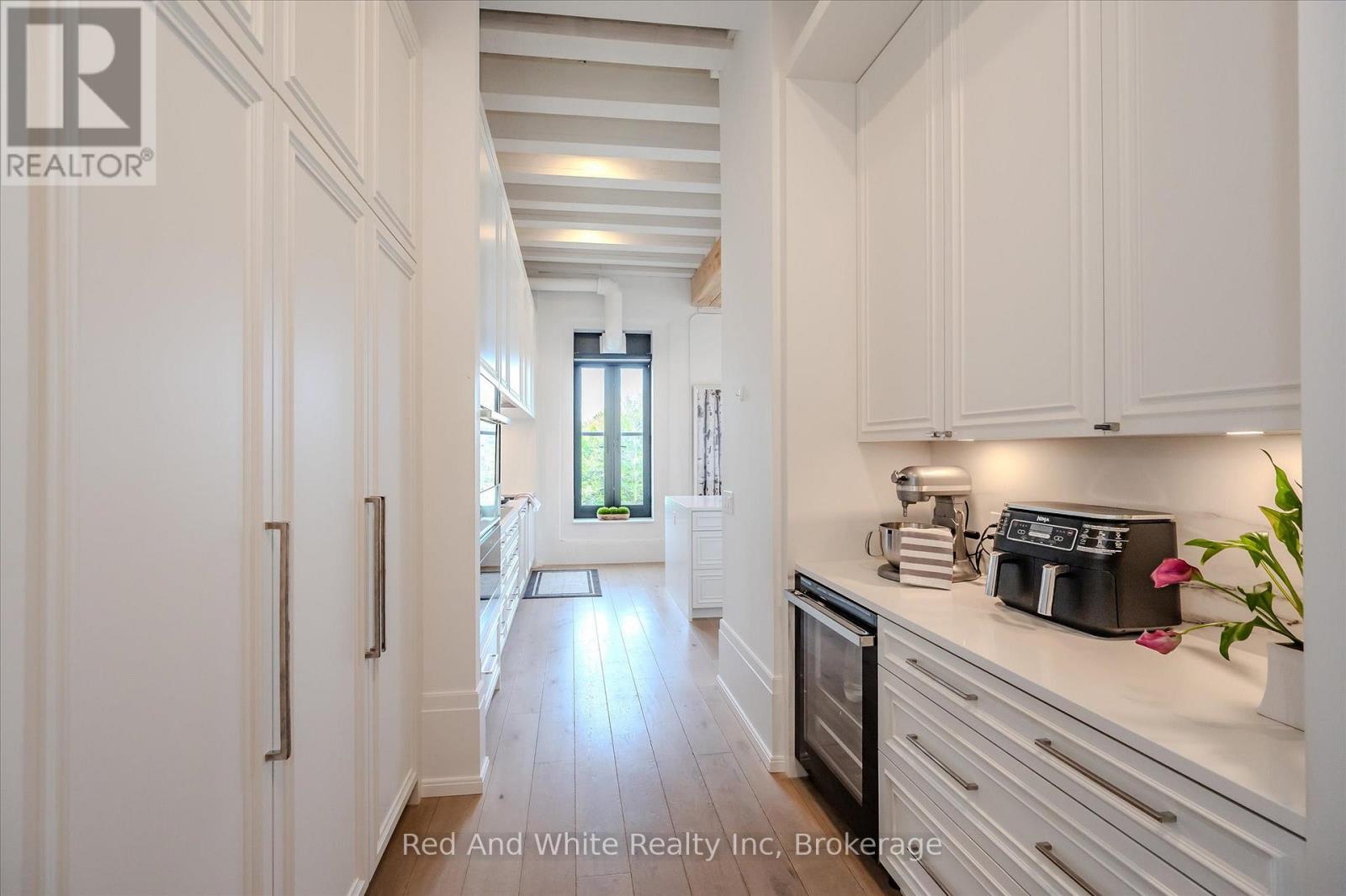 #308 19 GUELPH AVENUE - 7