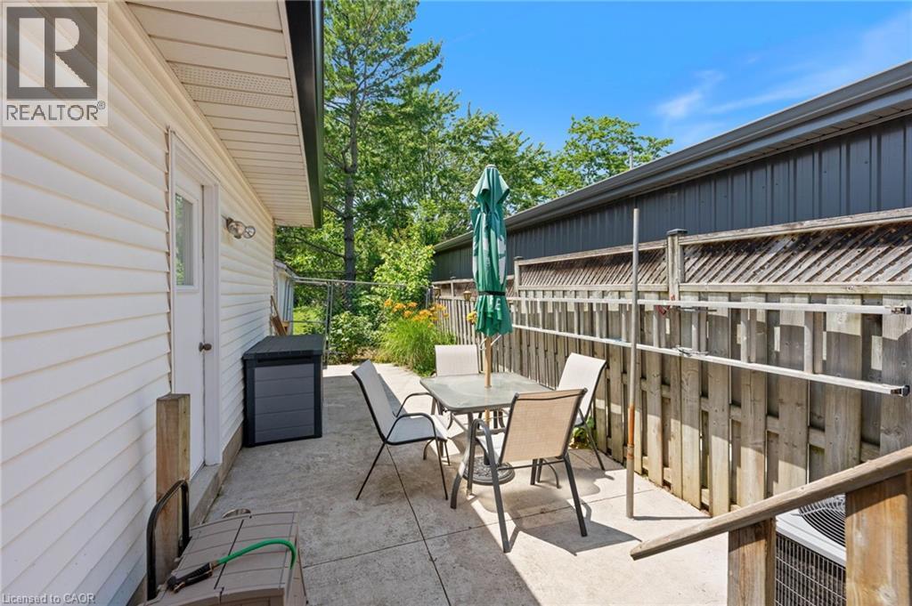 25 LAKEVIEW Avenue - 26