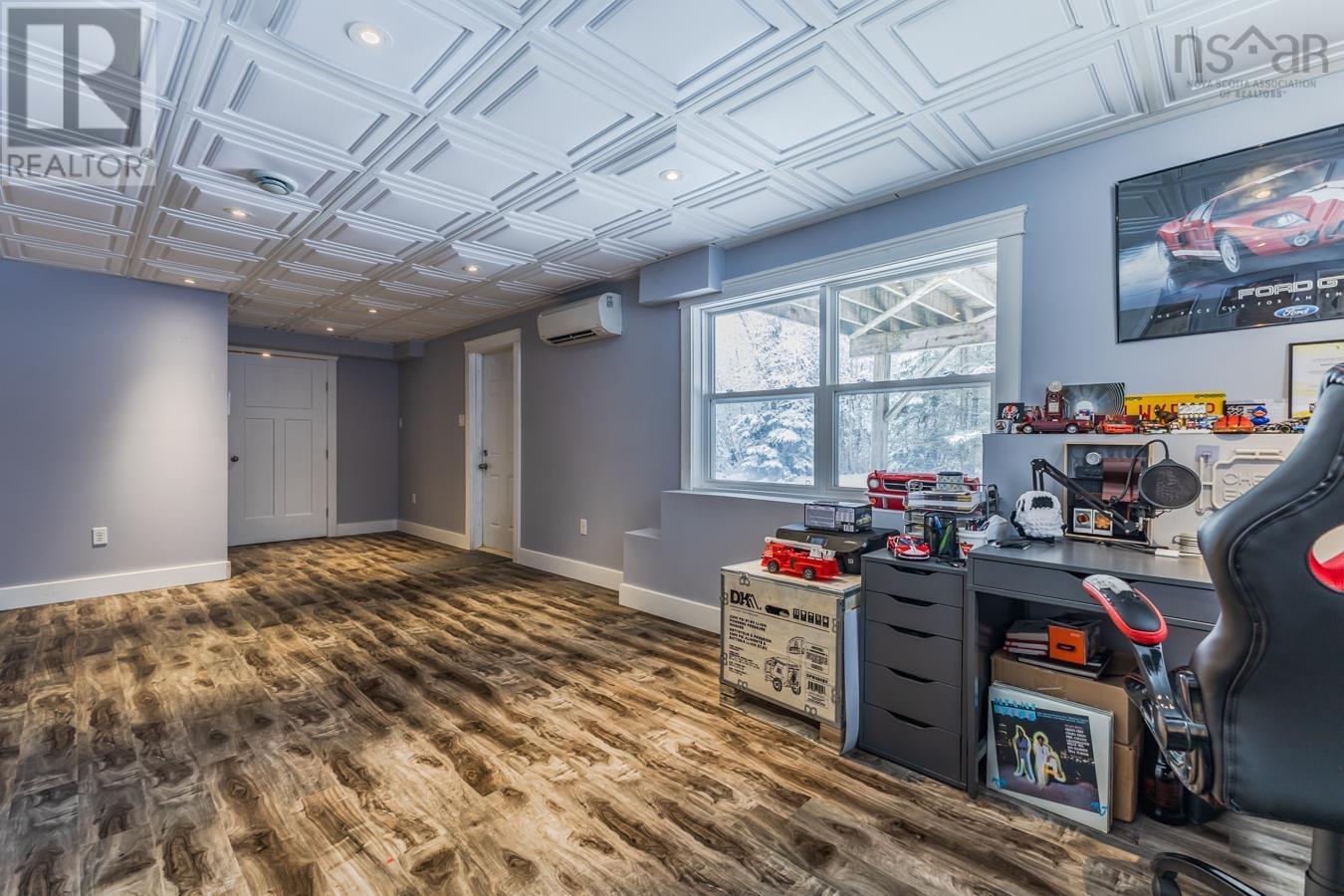 80 Burris Drive - 41