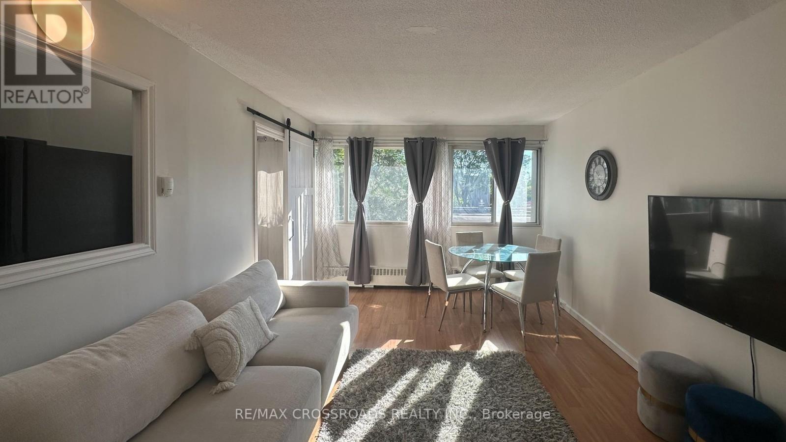 #208 715 DON MILLS ROAD - 12