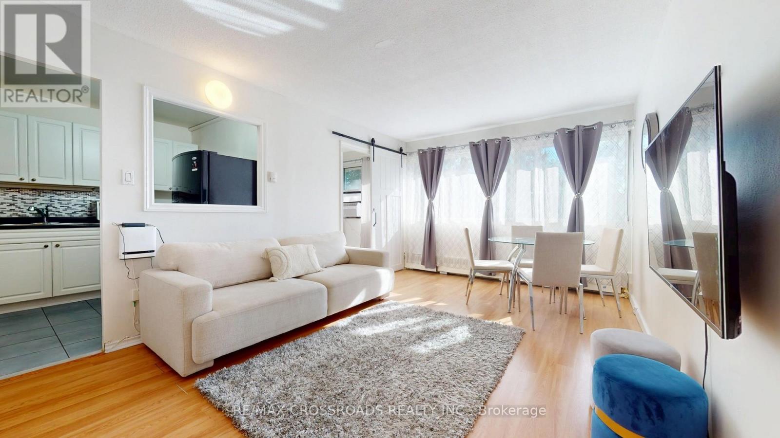 #208 715 DON MILLS ROAD - 14