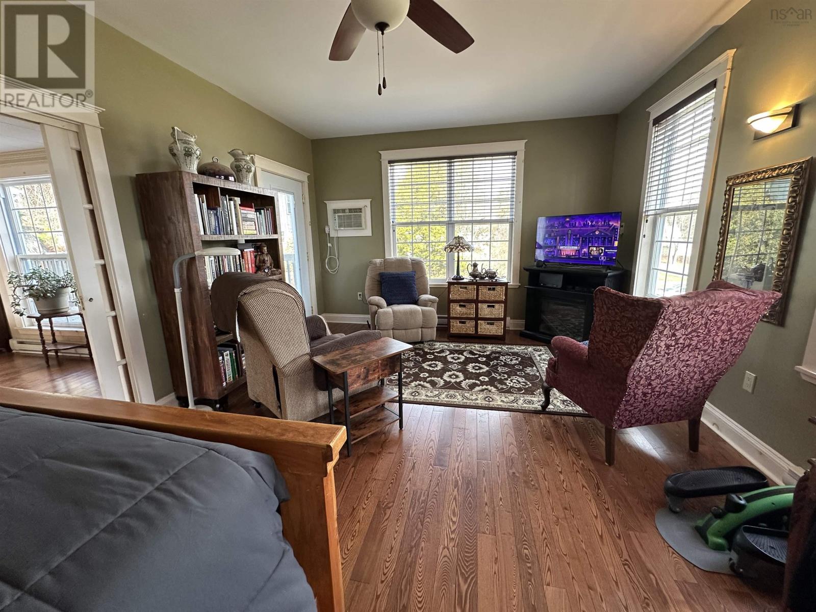 86 West Street - 5