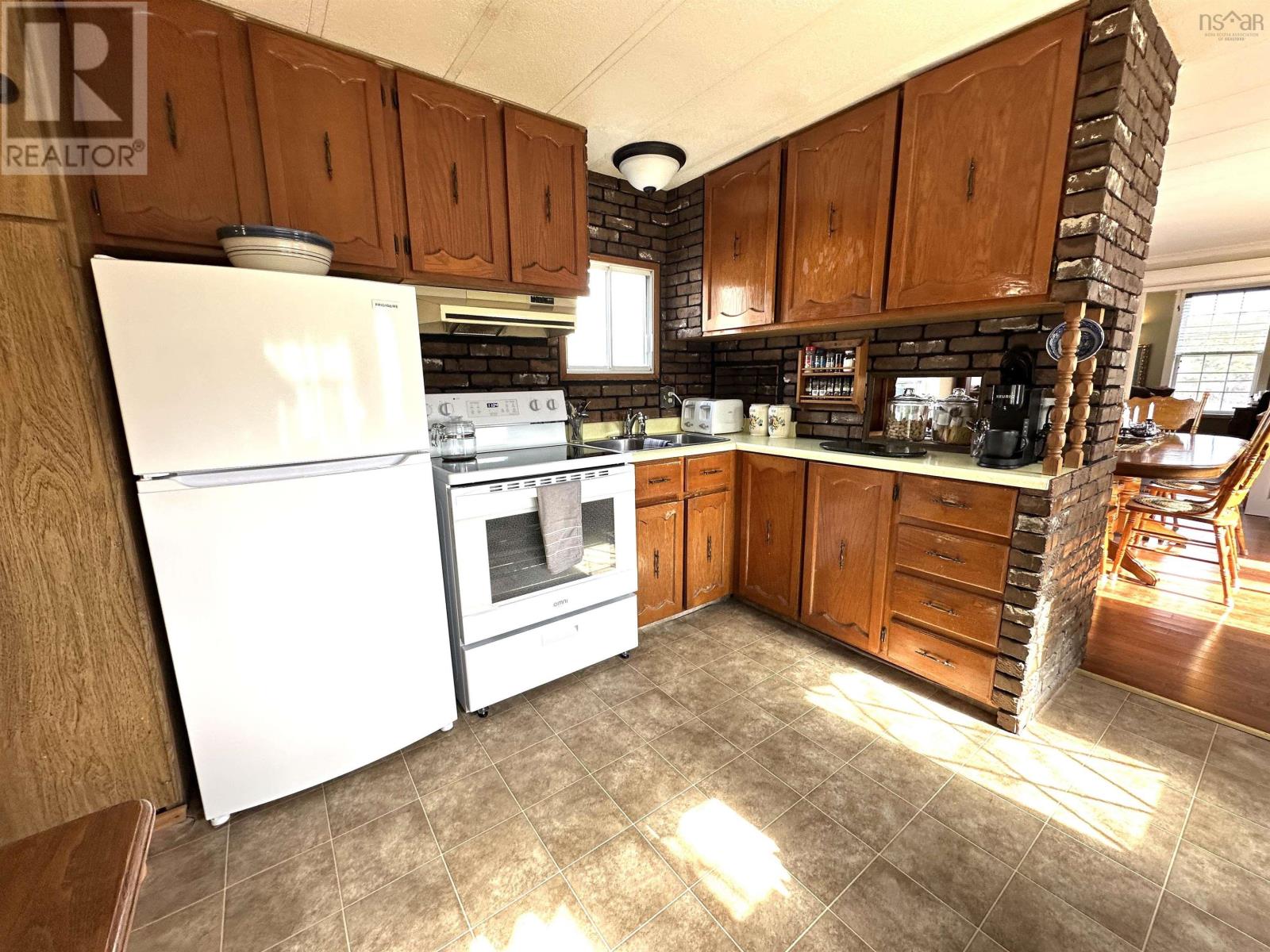 86 West Street - 15
