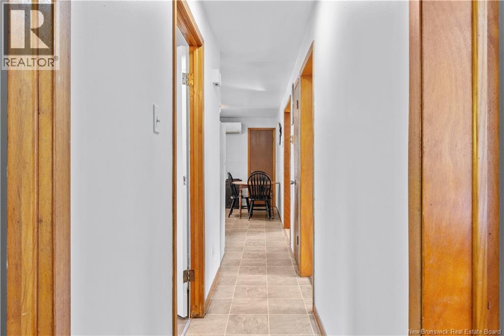 75 McLean Street - 15