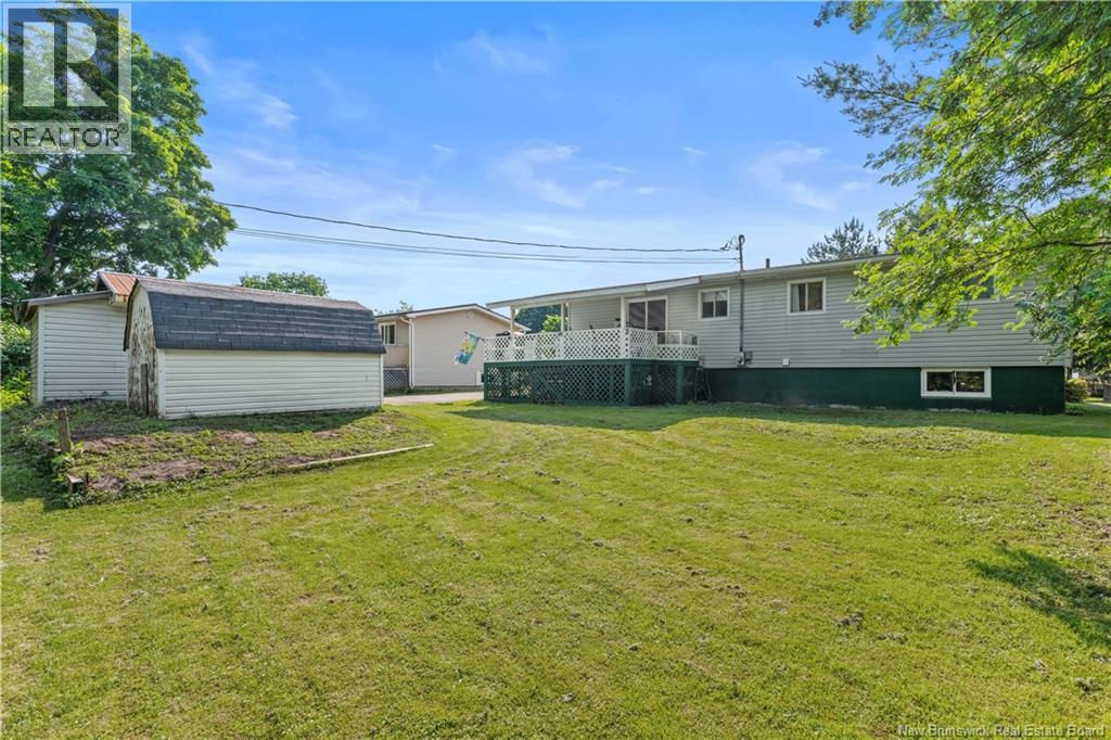 75 McLean Street - 26