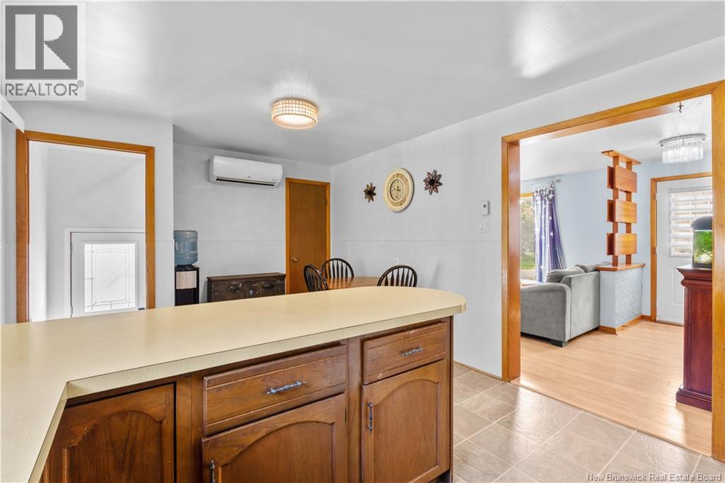 75 McLean Street - Image 12