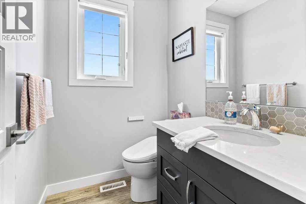 #113 5210 Lakeshore Drive - 18