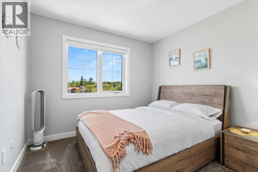 #113 5210 Lakeshore Drive - 24