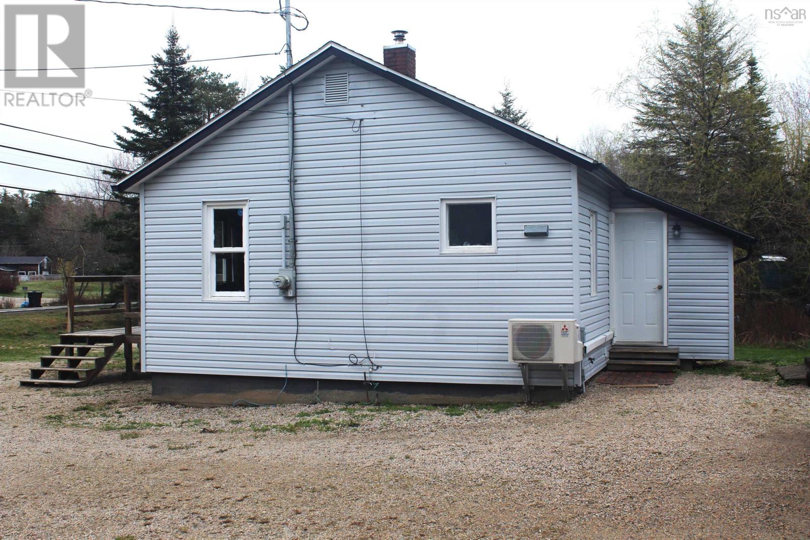 9916 St Margarets Bay Road - 21