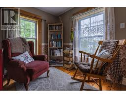 7 Pioneer Street thumbnail 10