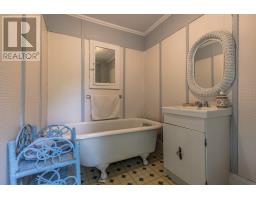 7 Pioneer Street thumbnail 13