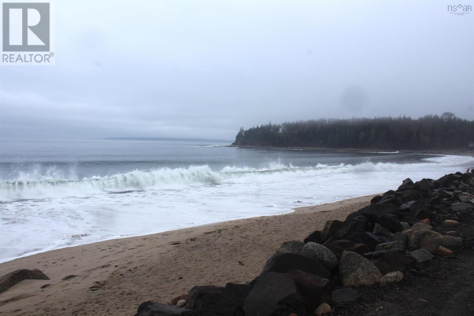9916 St Margarets Bay Road - 38