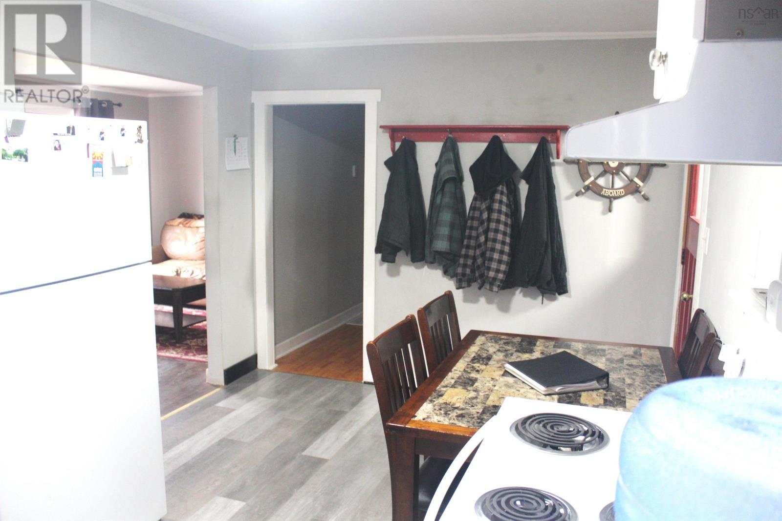 9916 St Margarets Bay Road - 4