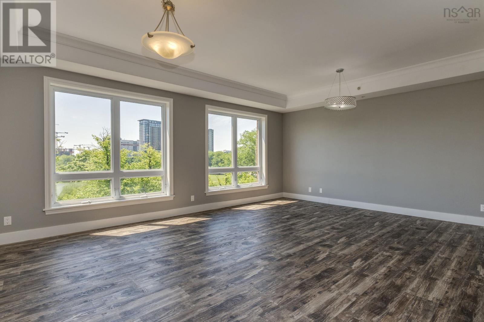 #402 5839 Cunard Street - 22