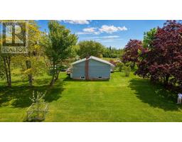 Family room - 659 Highway 247, Grande Greve, NS B0E3B0 Photo 12