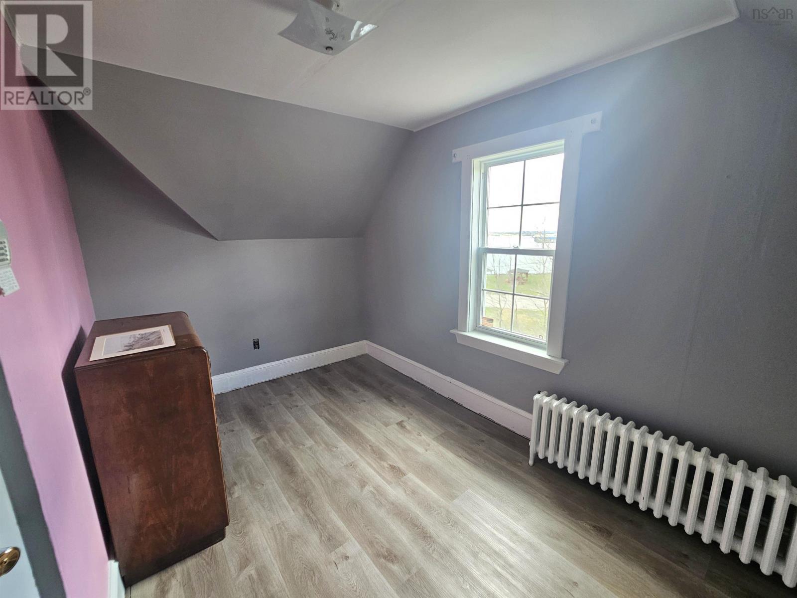 455 Purves Street - 23