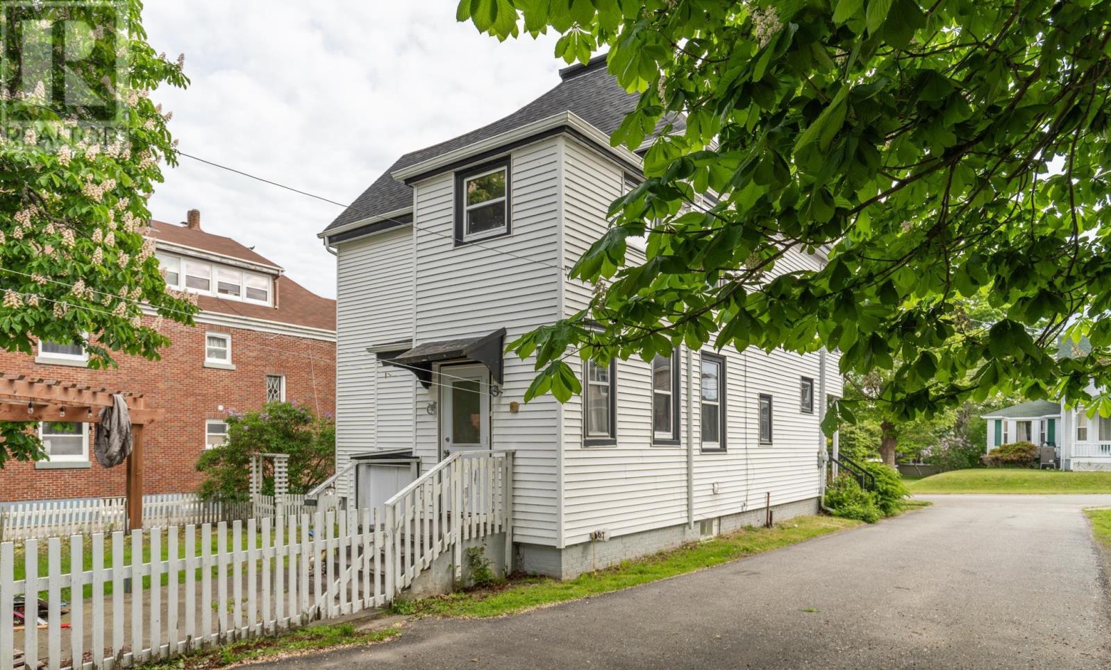 13 Porter Street - 4