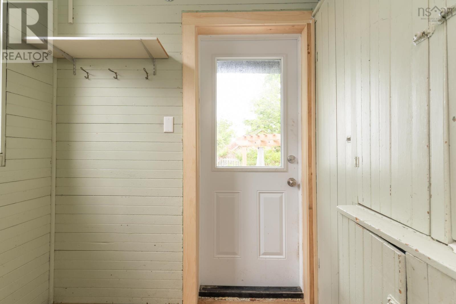 13 Porter Street - 9