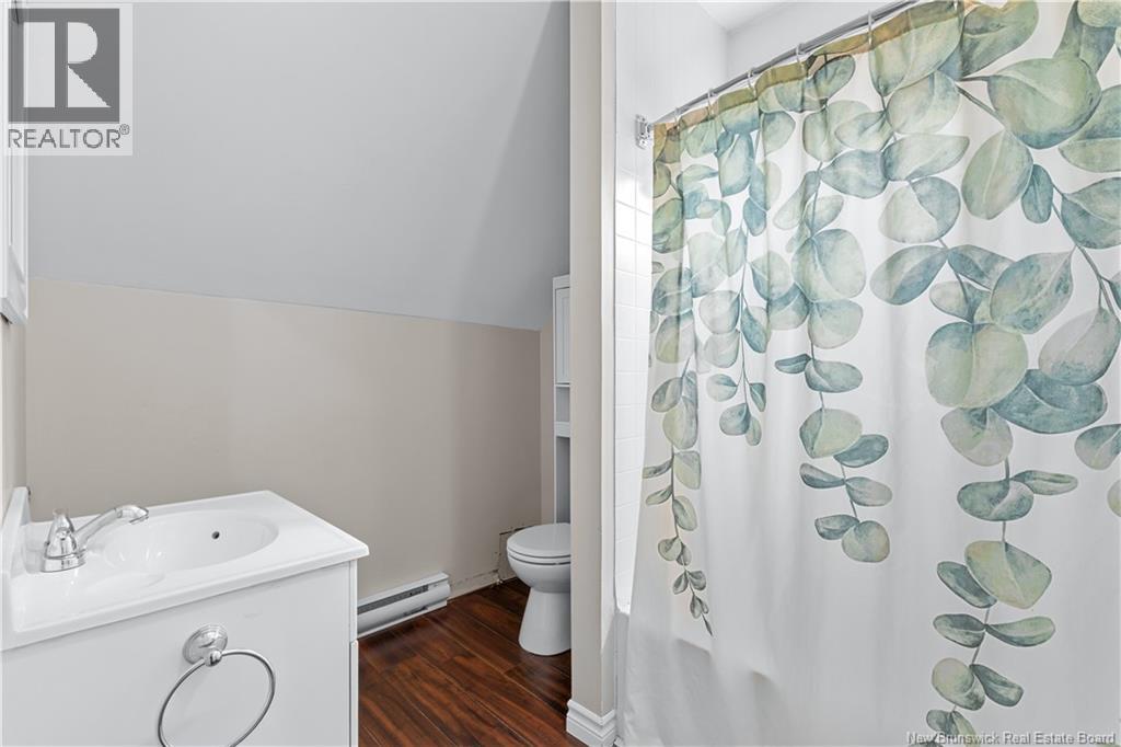 24 South Canaan Road - Image 16