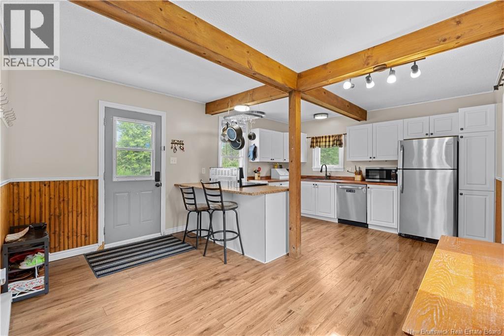 24 South Canaan Road - Image 5